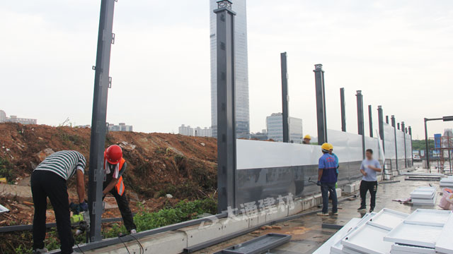东莞厚街竹园路钢结构围挡安装效果-东莞-深圳市大通建材有限公司钢围挡生产定制厂家